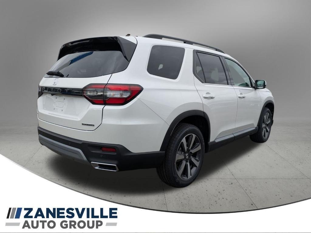 new 2025 Honda Pilot car, priced at $51,550