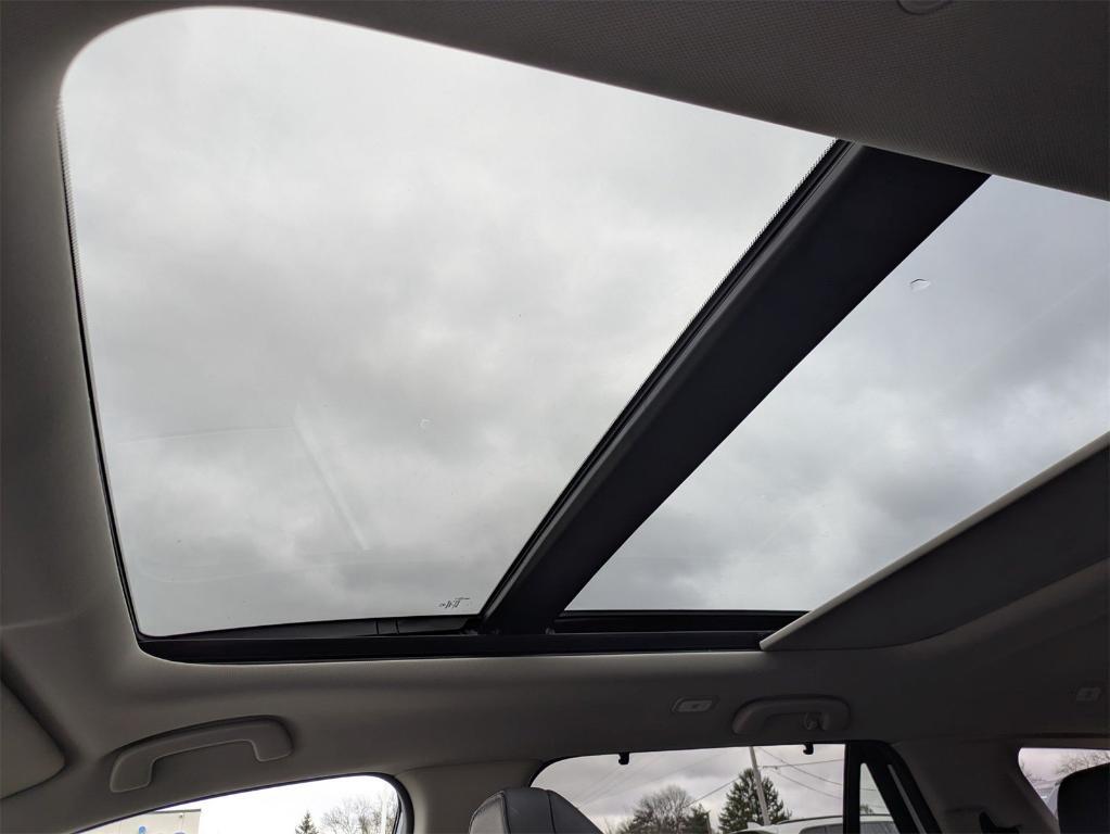 new 2025 Honda Pilot car, priced at $51,550