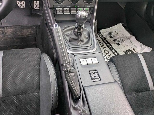 used 2023 Toyota GR86 car, priced at $30,998