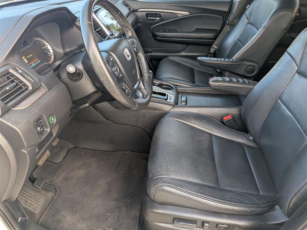 used 2017 Honda Pilot car, priced at $19,988