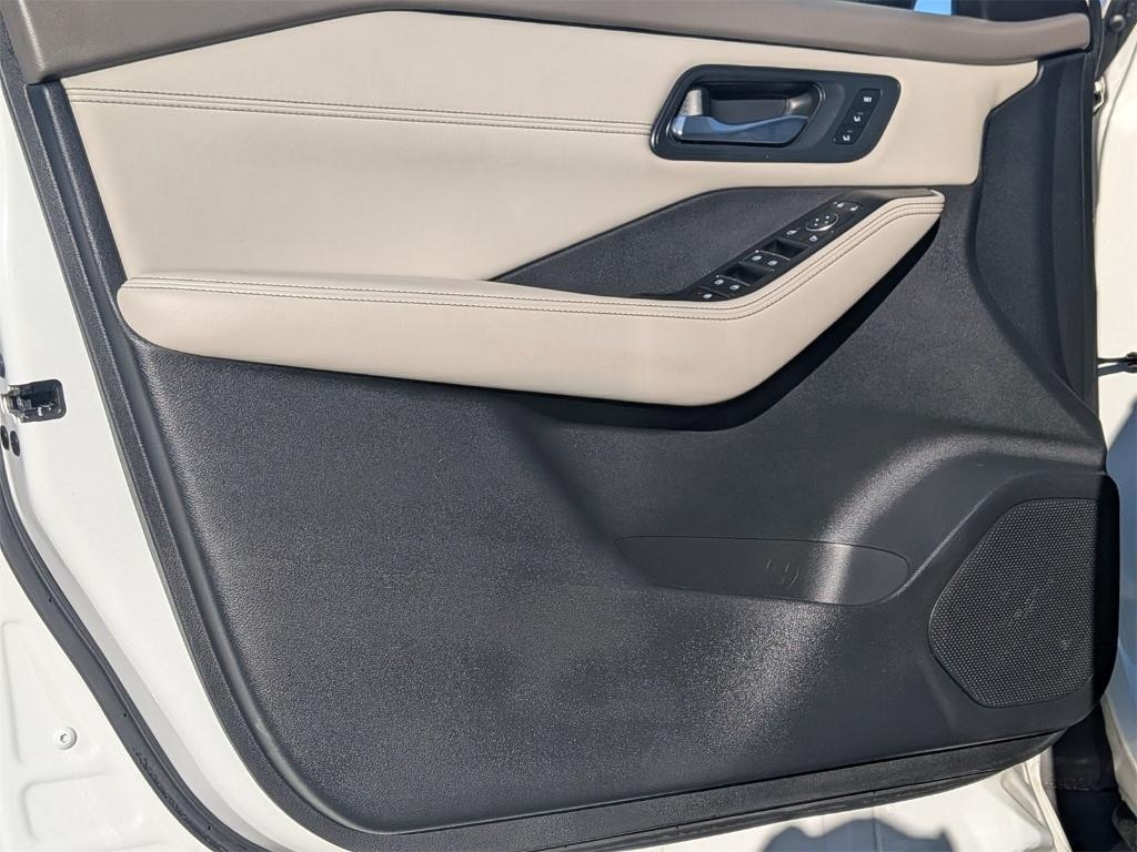 used 2023 Nissan Rogue car, priced at $28,988