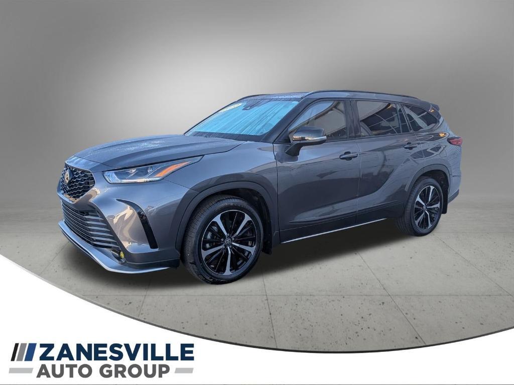 used 2022 Toyota Highlander car, priced at $37,988