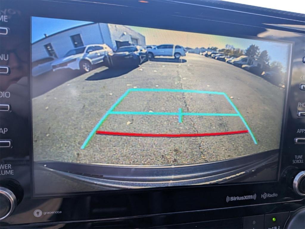 used 2022 Toyota Highlander car, priced at $37,988