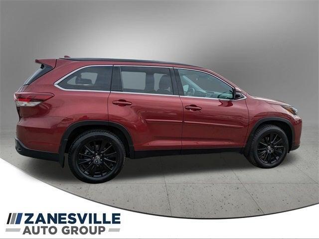 used 2019 Toyota Highlander car, priced at $29,998