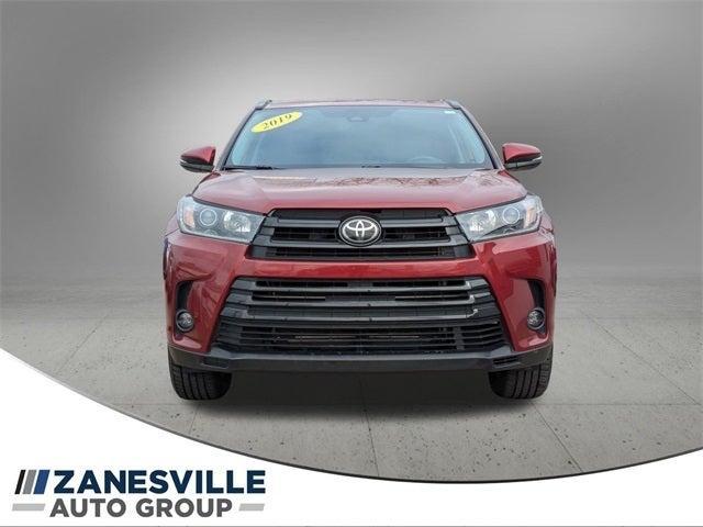 used 2019 Toyota Highlander car, priced at $29,998