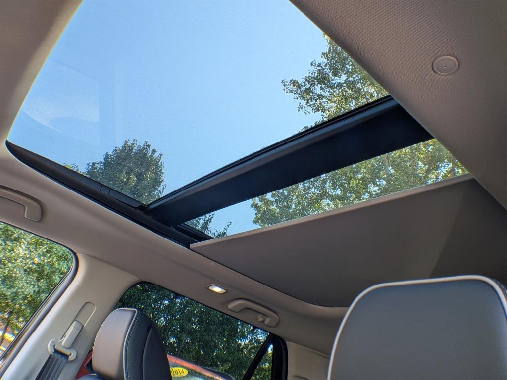 new 2025 Honda Pilot car, priced at $51,095