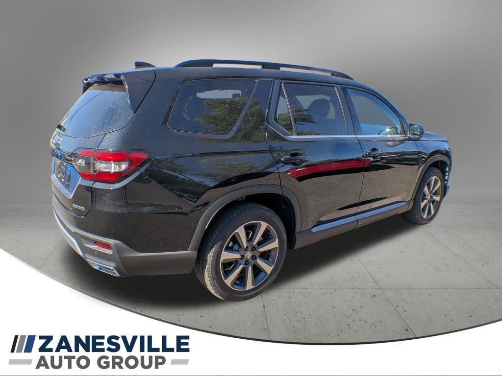 new 2025 Honda Pilot car, priced at $51,095