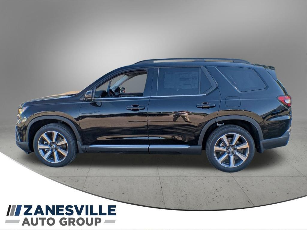 new 2025 Honda Pilot car, priced at $51,095