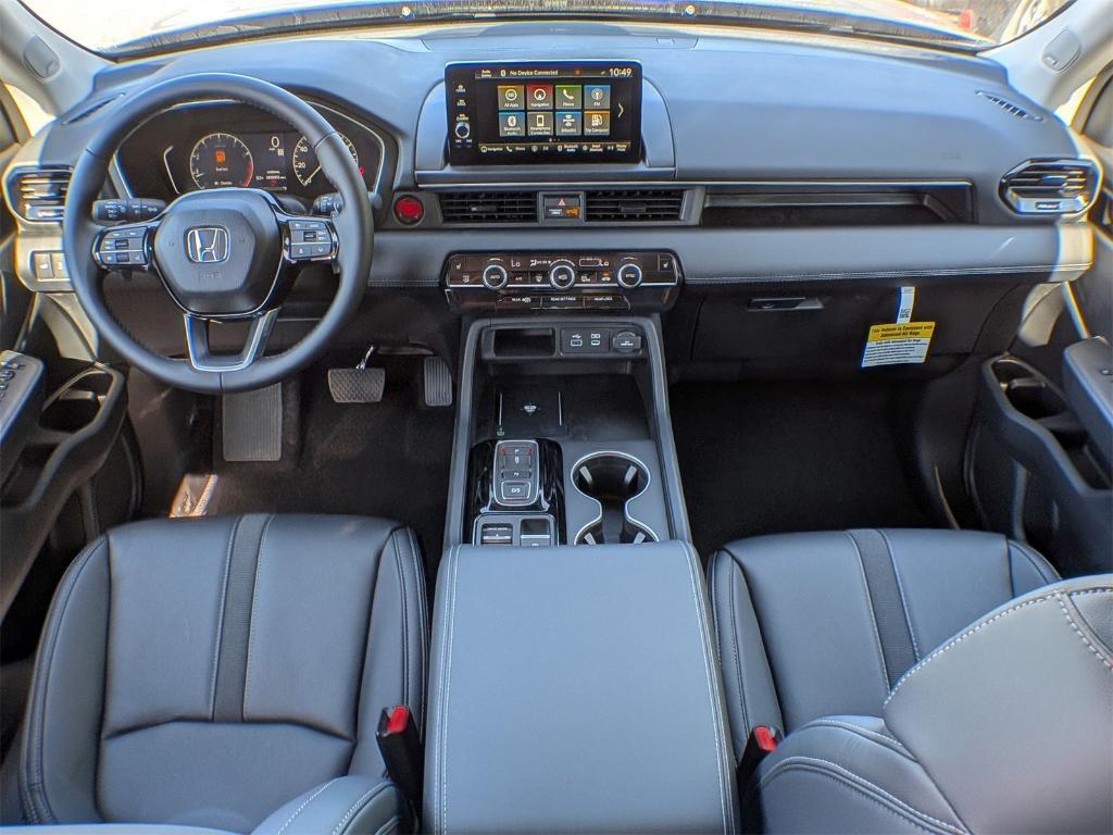 new 2025 Honda Pilot car, priced at $51,095