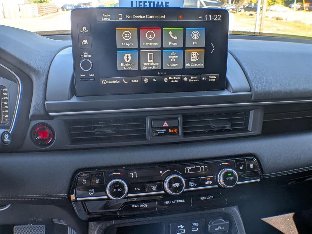 new 2025 Honda Pilot car, priced at $51,095