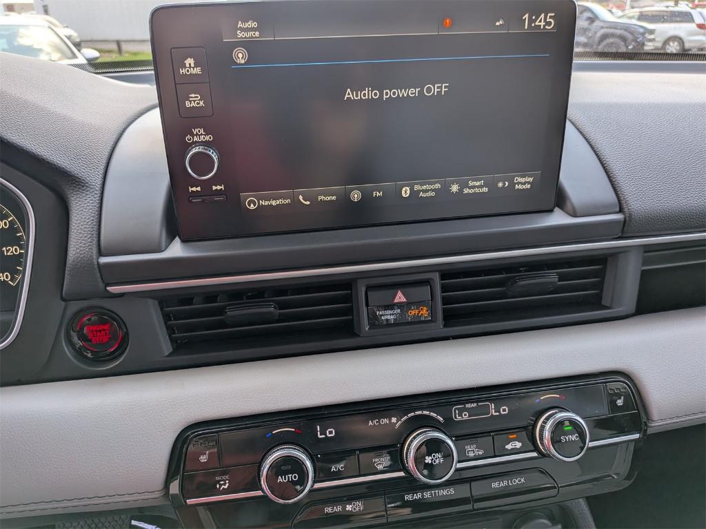 new 2025 Honda Pilot car, priced at $55,760