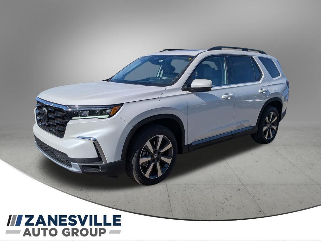 new 2025 Honda Pilot car, priced at $55,760