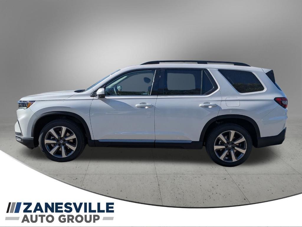 new 2025 Honda Pilot car, priced at $55,760