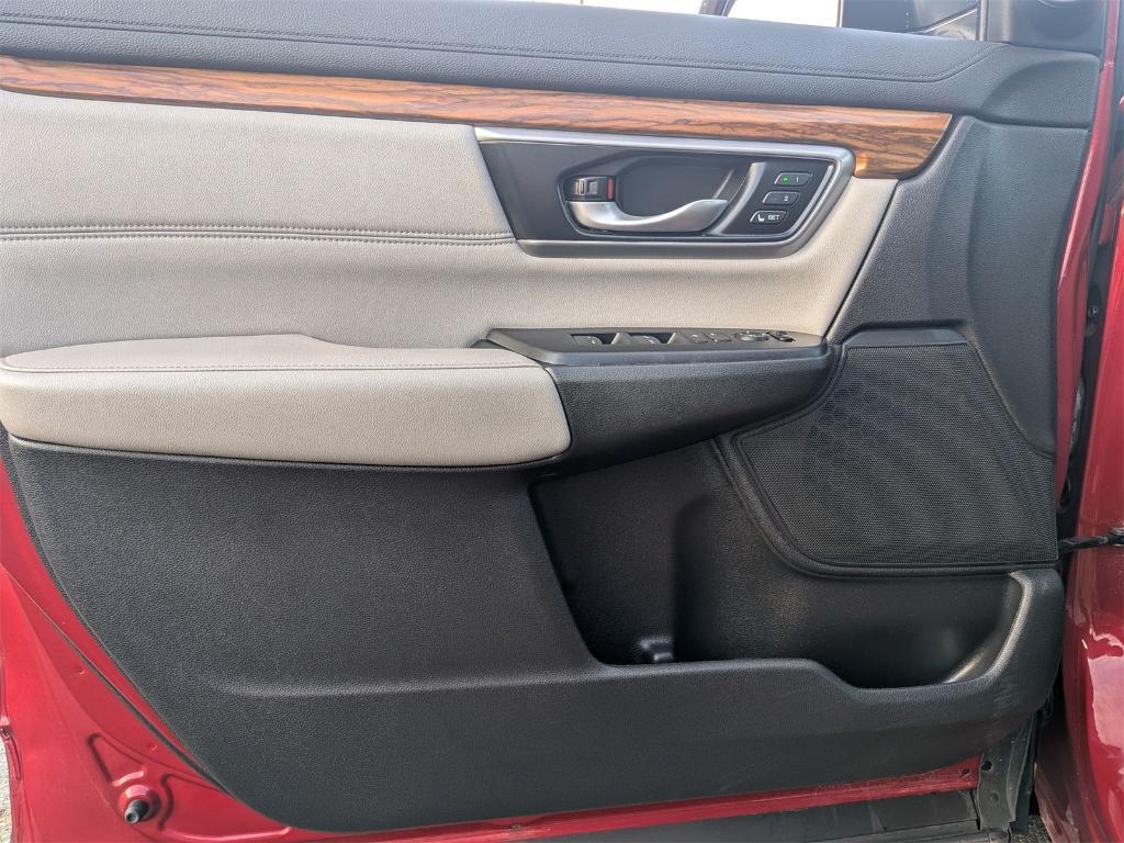 used 2022 Honda CR-V car, priced at $29,999