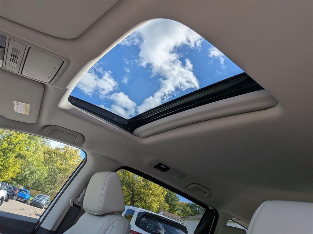 new 2026 Honda Odyssey car, priced at $44,745