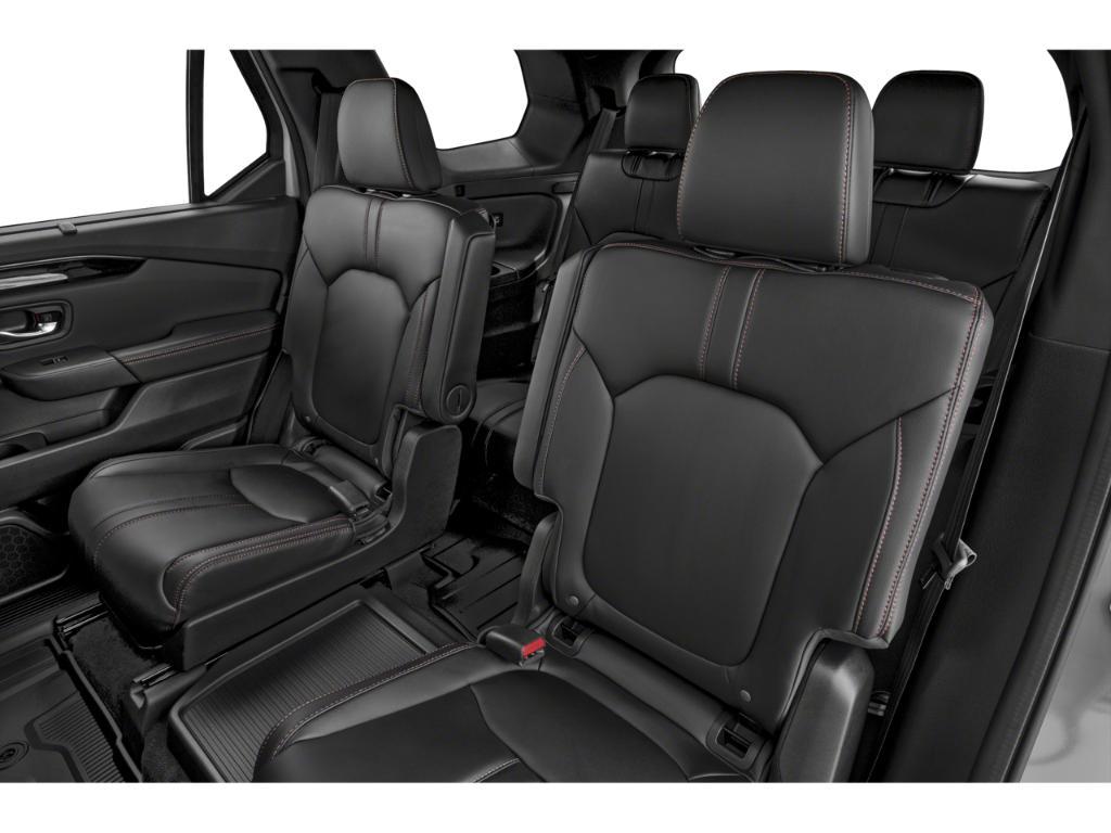 new 2025 Honda Pilot car, priced at $51,350