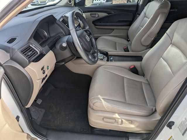 used 2022 Honda Pilot car, priced at $35,998