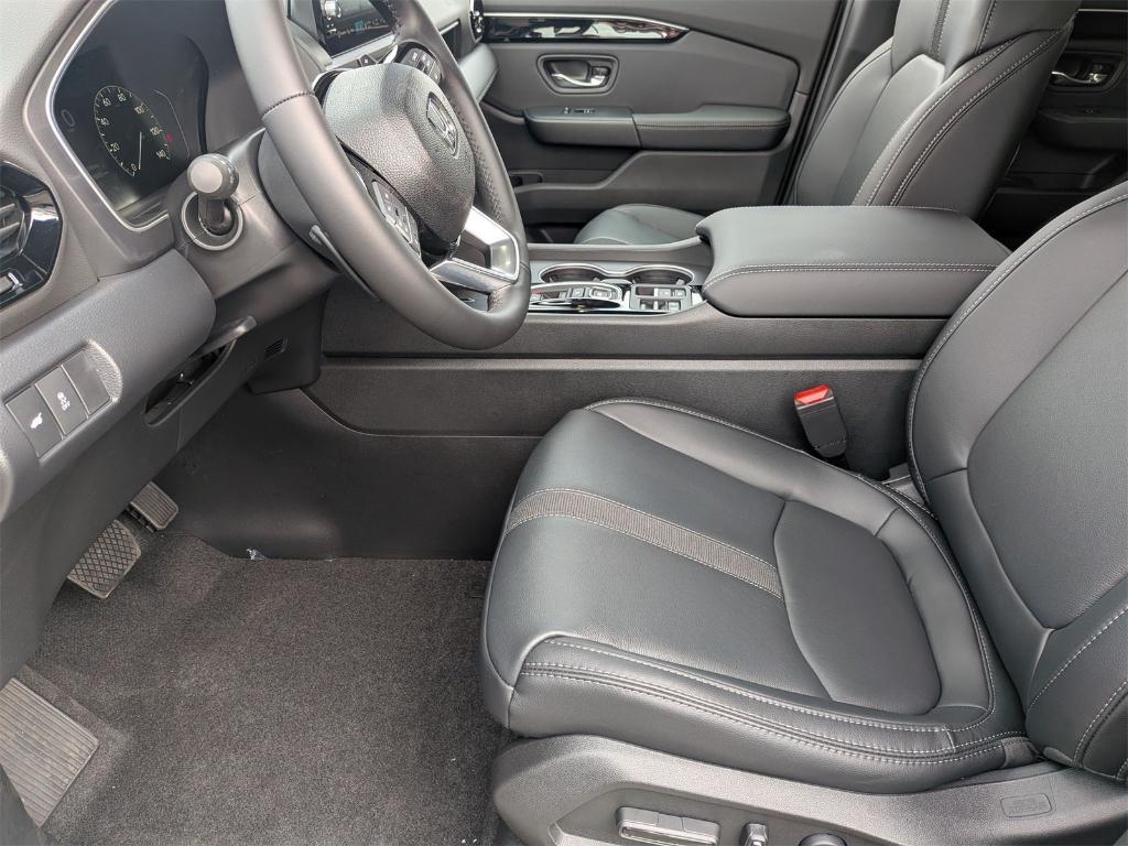 new 2025 Honda Pilot car, priced at $51,550