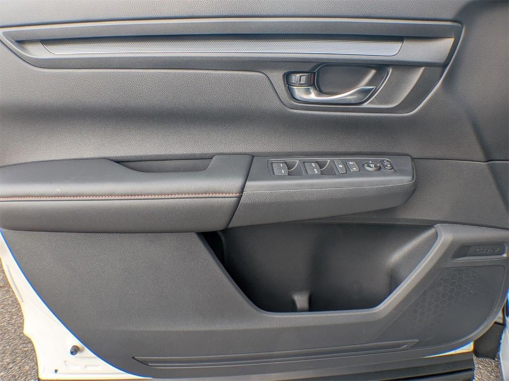 new 2026 Honda CR-V Hybrid car, priced at $40,705