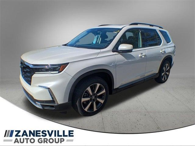 new 2025 Honda Pilot car, priced at $51,550