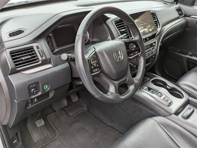 used 2022 Honda Pilot car, priced at $34,998