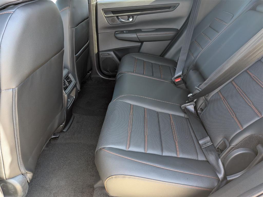 new 2026 Honda CR-V Hybrid car, priced at $41,675