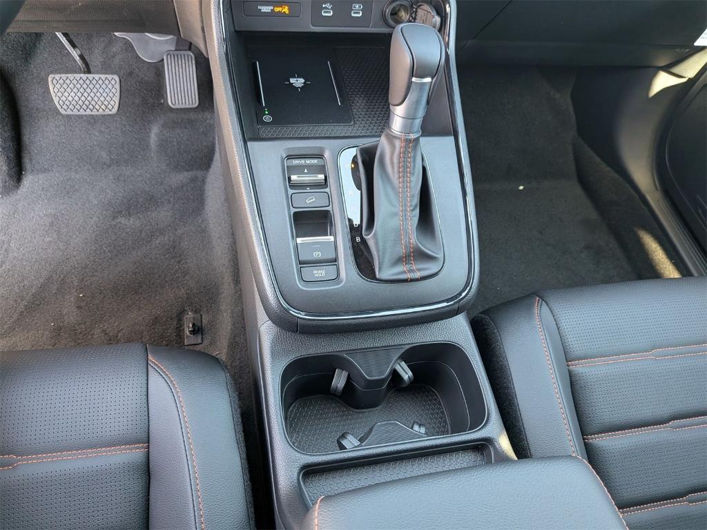 new 2026 Honda CR-V Hybrid car, priced at $41,675