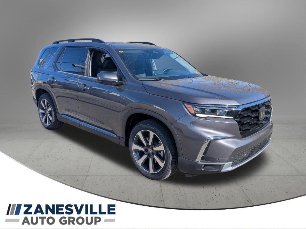 new 2025 Honda Pilot car, priced at $51,095