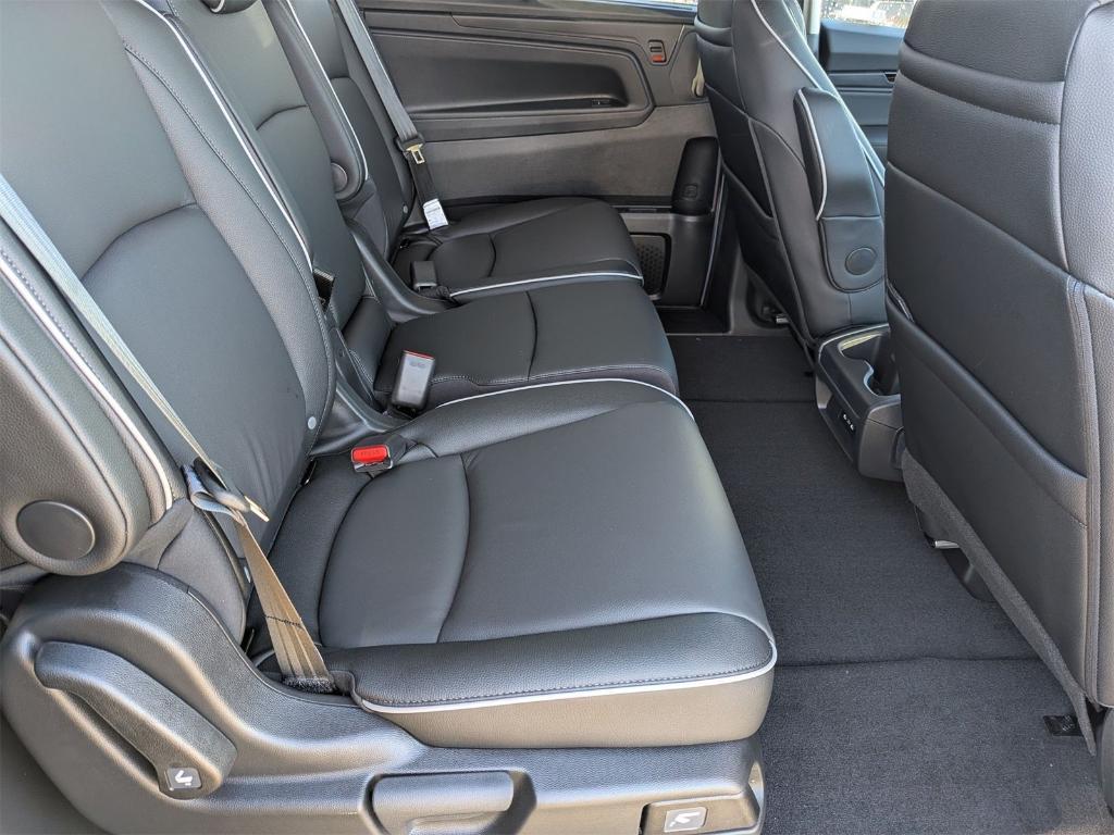 new 2026 Honda Odyssey car, priced at $44,745