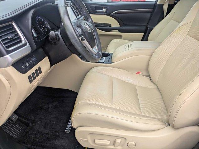 used 2015 Toyota Highlander car, priced at $21,998