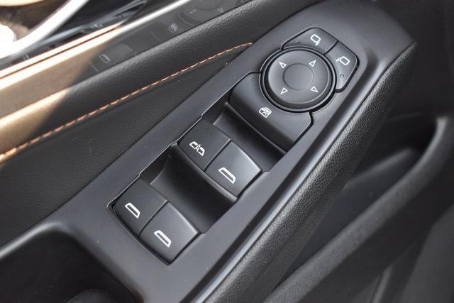 used 2020 Chevrolet Traverse car, priced at $17,275