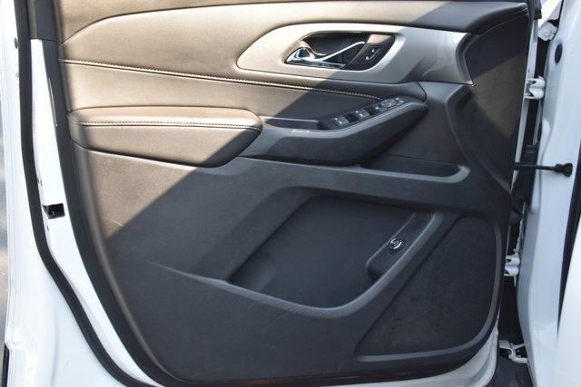 used 2020 Chevrolet Traverse car, priced at $17,275