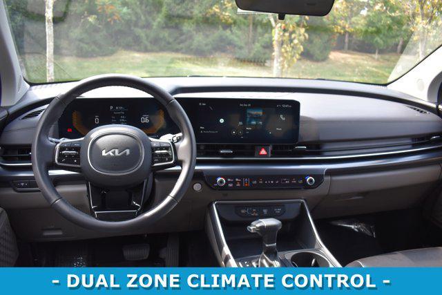 used 2025 Kia Carnival car, priced at $36,105