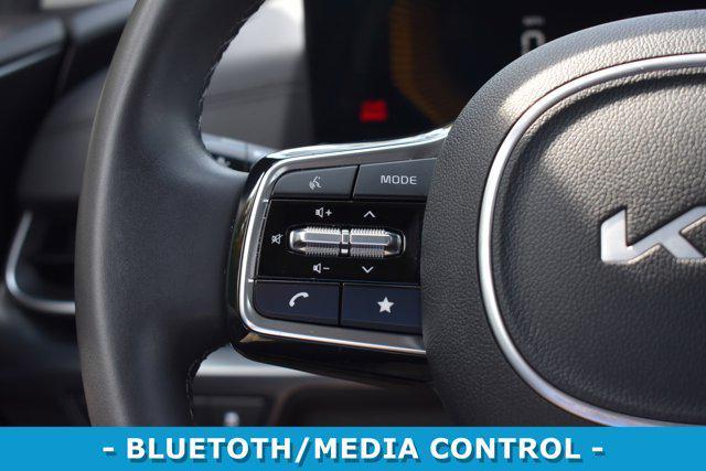 used 2025 Kia Carnival car, priced at $36,105