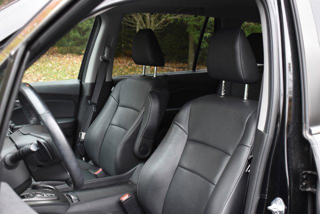 used 2022 Honda Pilot car, priced at $34,490