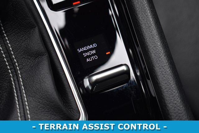 used 2022 Jeep Compass car, priced at $25,051