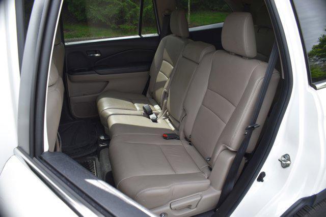 used 2017 Honda Pilot car, priced at $21,558