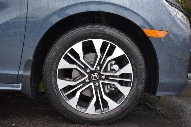 new 2025 Honda Odyssey car, priced at $52,130