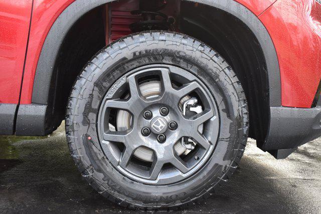 new 2025 Honda Pilot car, priced at $48,719