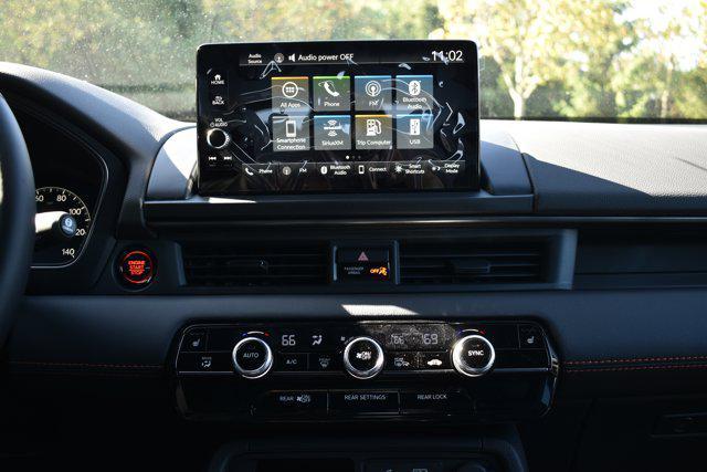 new 2025 Honda Pilot car, priced at $48,719