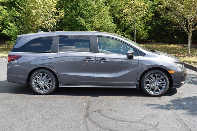 new 2025 Honda Odyssey car, priced at $48,005