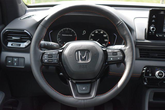 new 2025 Honda Pilot car, priced at $50,750