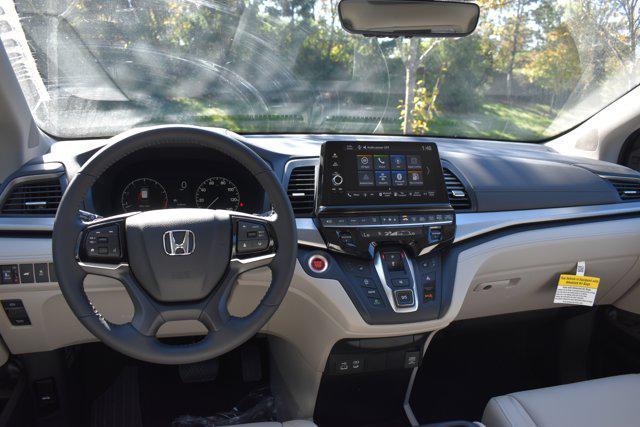 new 2025 Honda Odyssey car, priced at $41,915