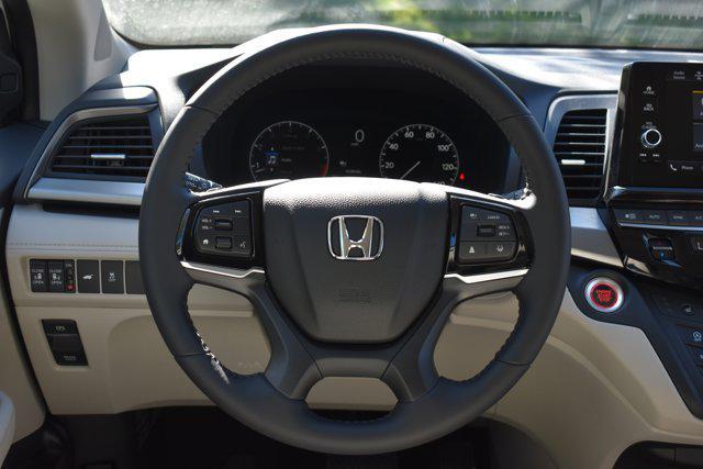 new 2025 Honda Odyssey car, priced at $41,915