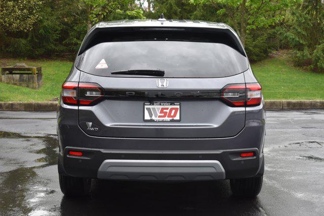 new 2025 Honda Pilot car, priced at $47,680