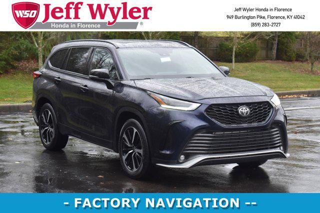 used 2022 Toyota Highlander car, priced at $38,420