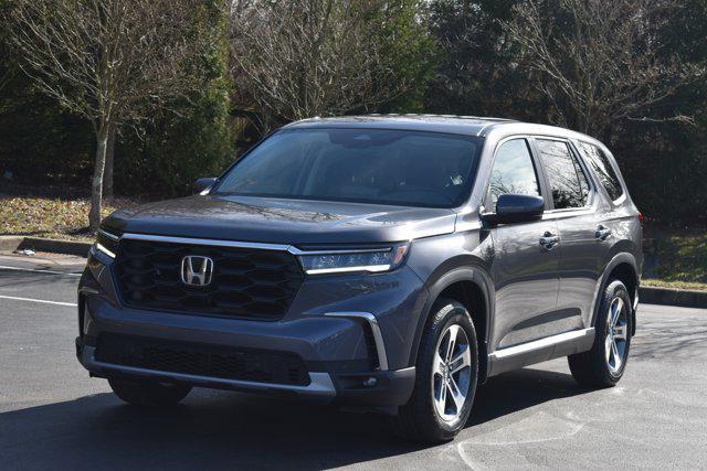 new 2025 Honda Pilot car, priced at $46,995