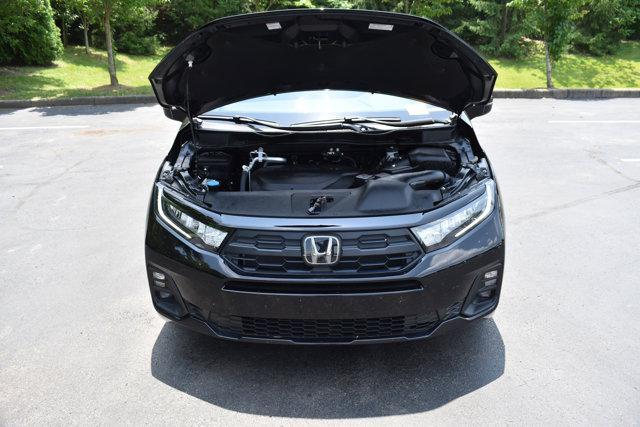 used 2025 Honda Odyssey car, priced at $44,986