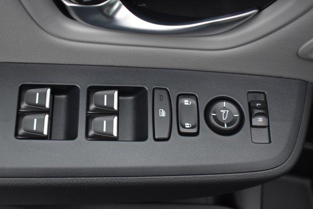 new 2025 Honda Pilot car, priced at $47,758