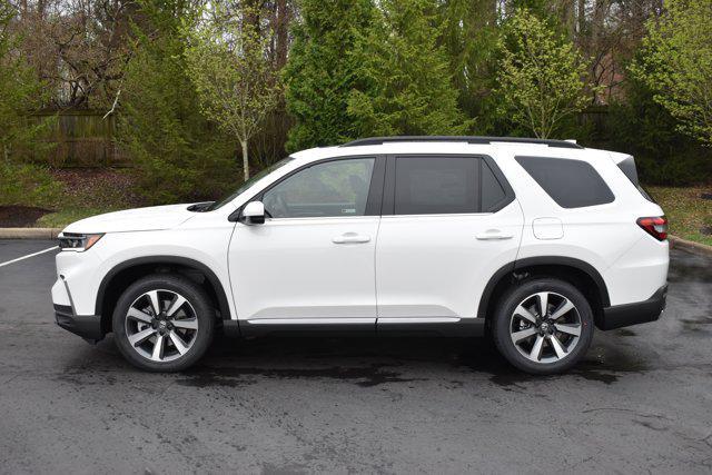 new 2025 Honda Pilot car, priced at $47,758